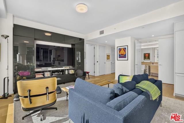 877 Francisco Street 1506, Los Angeles, CA 90017 — photo 5 of 37