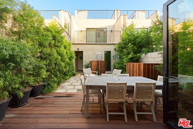 744 Brooks Avenue, Venice, CA 90291 — photo 12 of 26