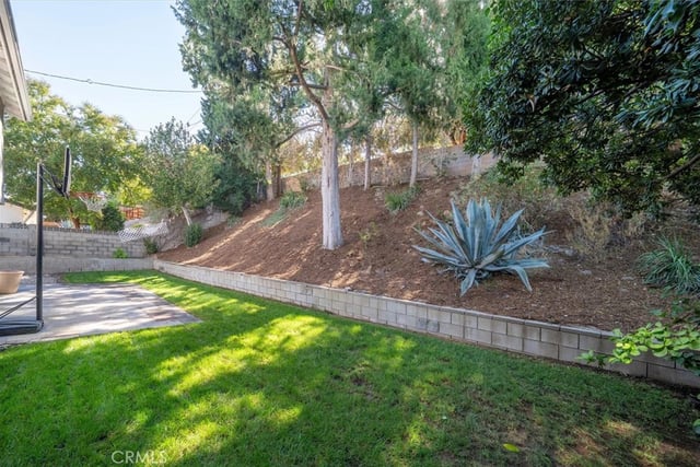 23842 Daisetta Drive, Newhall, CA 91321 — photo 30 of 31
