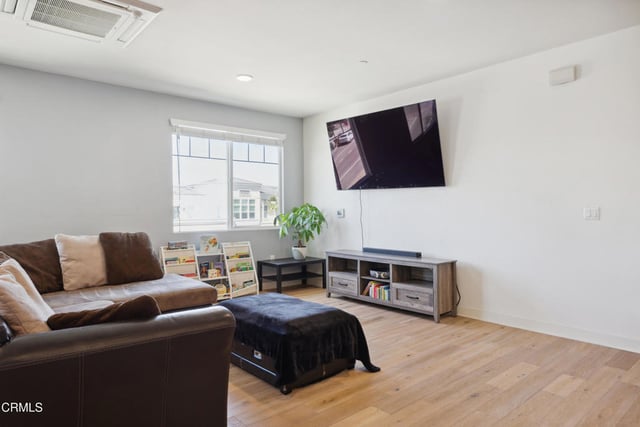 2800 Wagon Wheel Road 304, Oxnard, CA 93036 — photo 7 of 26