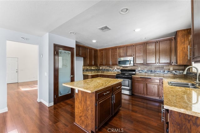 44103 Sundance Court, Lancaster, CA 93535 — photo 23 of 54