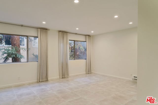 1025 N Kings Road 119, West Hollywood, CA 90069 — photo 10 of 34