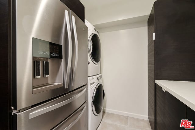 1025 N Kings Road 119, West Hollywood, CA 90069 — photo 18 of 34