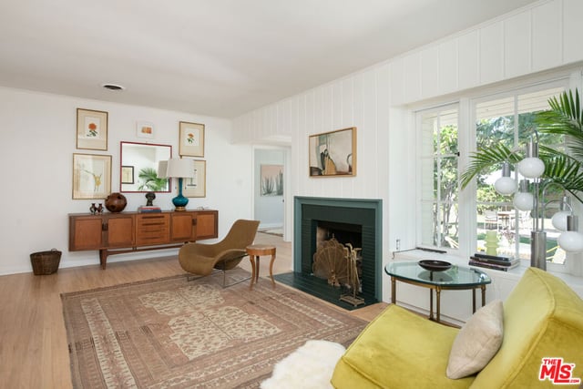 5426 Radford Avenue, Valley Village, CA 91607 — photo 5 of 18