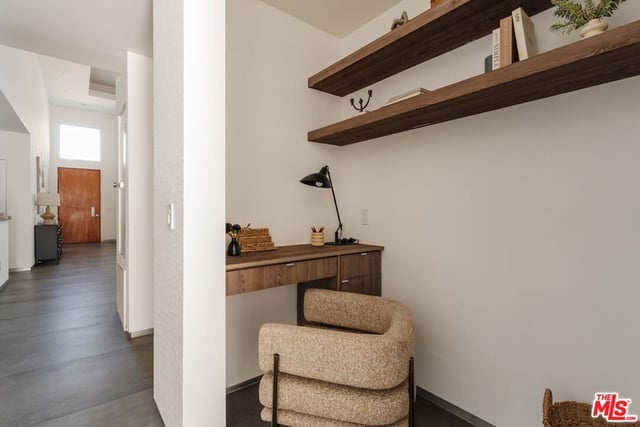 3279 Midvale Avenue, Los Angeles, CA 90034 — photo 37 of 39
