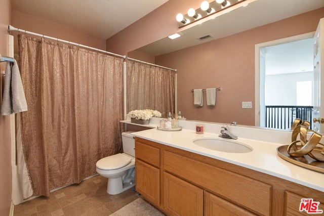 28611 Placerview Trail, Santa Clarita, CA 91390 — photo 23 of 32
