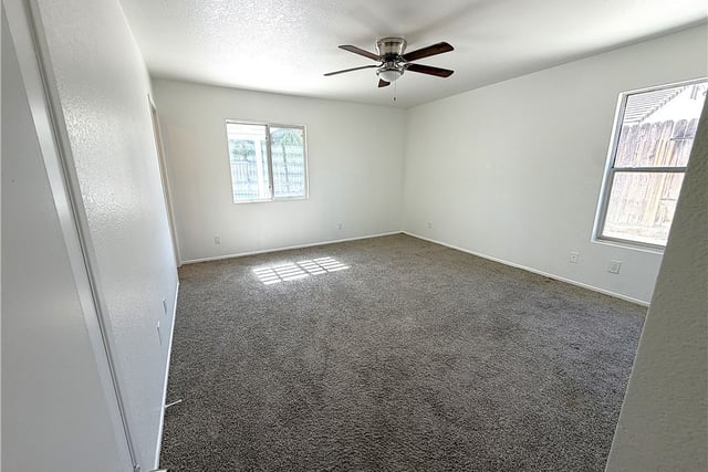 6152 W Avenue J5, Lancaster, CA 93536 — photo 14 of 17
