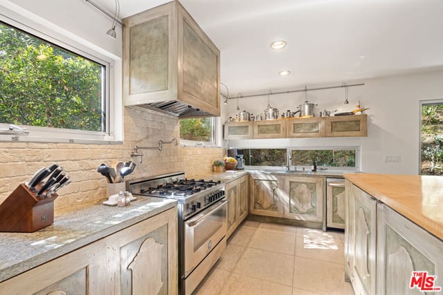 1853 Nichols Canyon Road, Los Angeles, CA 90046 — photo 13 of 46