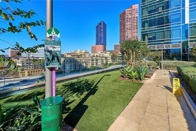 877 Francisco 1717, Los Angeles, CA 90017 — photo 12 of 39