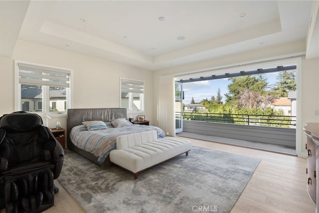 15547 Valley Vista Boulevard, Encino, CA 91436 — photo 34 of 59