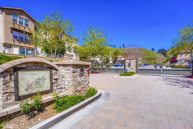 22057 Barrington Way, Saugus, CA 91350 — photo 36 of 49