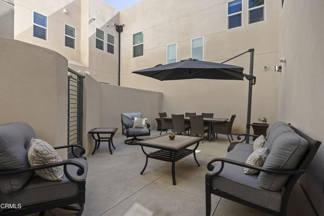 1230 E Thompson Boulevard 101, Ventura, CA 93001 — photo 19 of 54