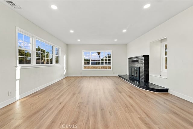 2531 W Avenue M4, Palmdale, CA 93551 — photo 5 of 26