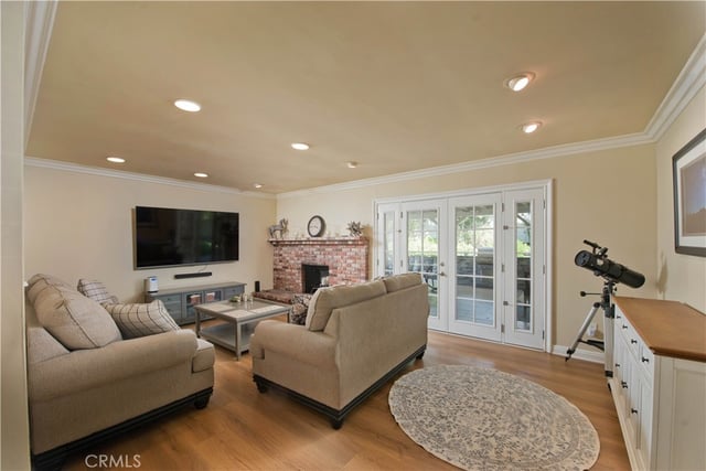 1546 Deodora Street, Simi Valley, CA 93065 — photo 4 of 31