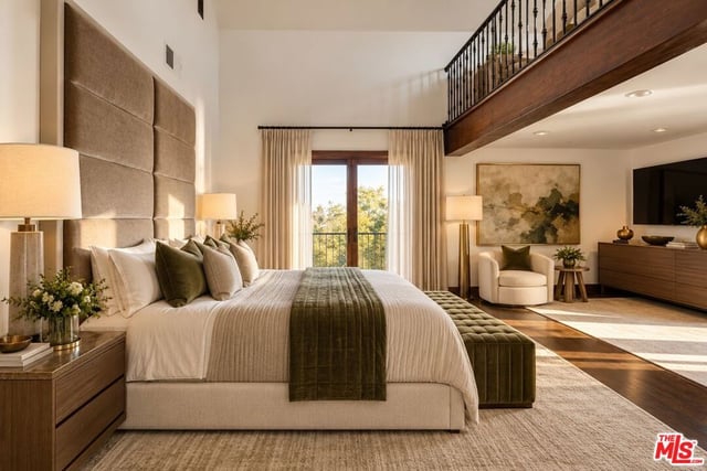 626 14th Street, Santa Monica, CA 90402 — photo 13 of 38