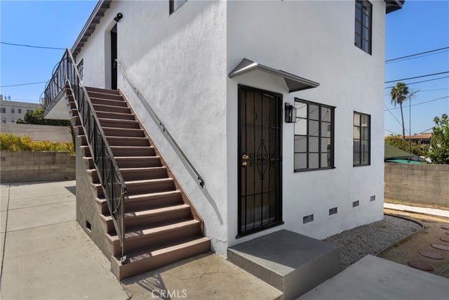 323 N New Hampshire, Los Angeles, CA 90004 — photo 33 of 41