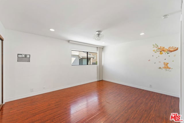 7869 Ventura Canyon Avenue 306, Panorama City, CA 91402 — photo 11 of 20