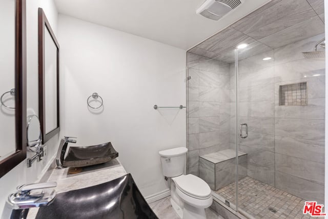7869 Ventura Canyon Avenue 306, Panorama City, CA 91402 — photo 12 of 20