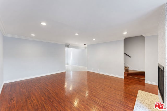 7869 Ventura Canyon Avenue 306, Panorama City, CA 91402 — photo 5 of 20