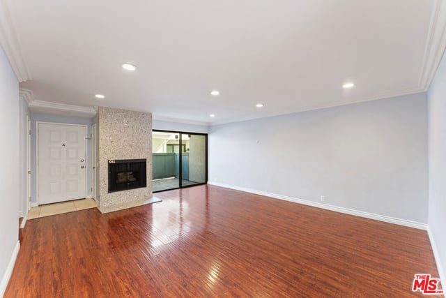 7869 Ventura Canyon Avenue 306, Panorama City, CA 91402 — photo 7 of 20