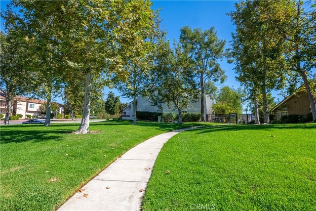 23401 Park Sorrento 3, Calabasas, CA 91302 — photo 26 of 32