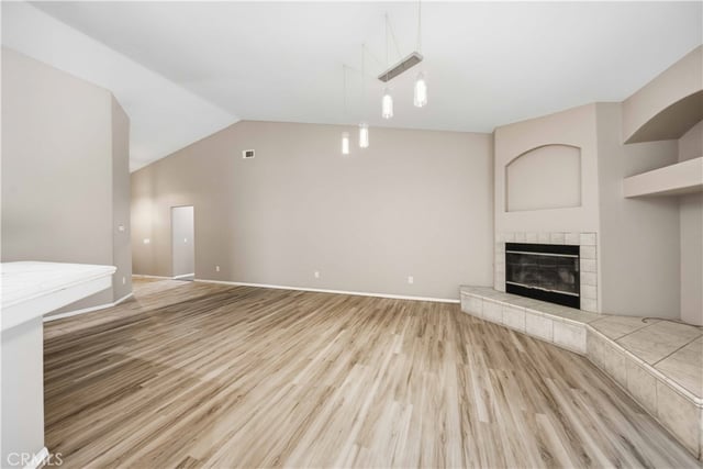 2041 W Avenue J5, Lancaster, CA 93536 — photo 5 of 32