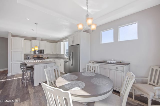 18 Ortega Drive, Newbury Park, CA 91320 — photo 17 of 43