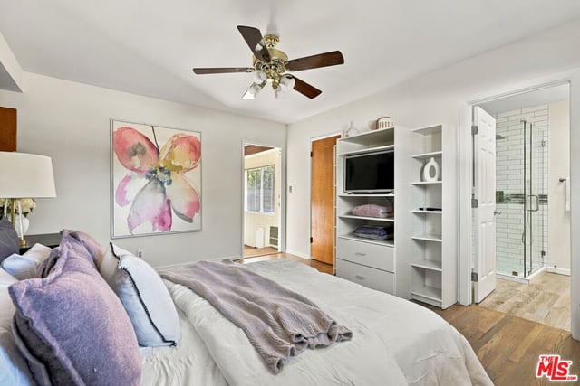 5525 Saloma Avenue, Sherman Oaks, CA 91411 — photo 15 of 35