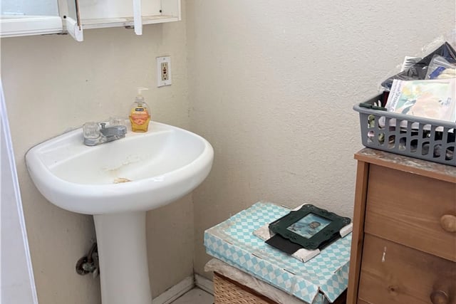 14119 S Zamora, Compton, CA 90222 — photo 10 of 11