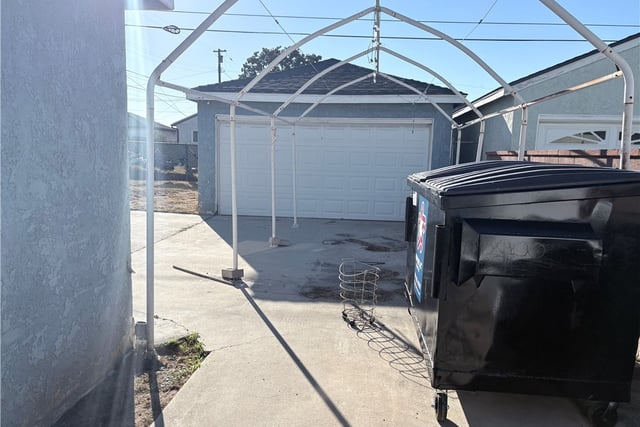 14119 S Zamora, Compton, CA 90222 — photo 4 of 11
