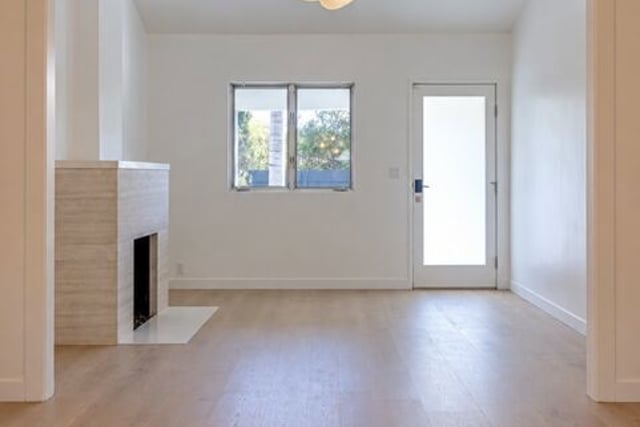 7659 Fountain Avenue, Los Angeles, CA 90046 — photo 6 of 26