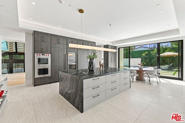 509 N Elm Drive, Beverly Hills, CA 90210 — photo 19 of 69