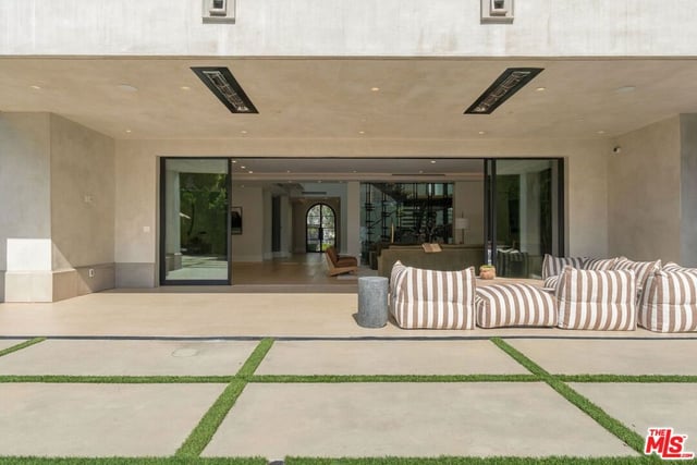509 N Elm Drive, Beverly Hills, CA 90210 — photo 58 of 69