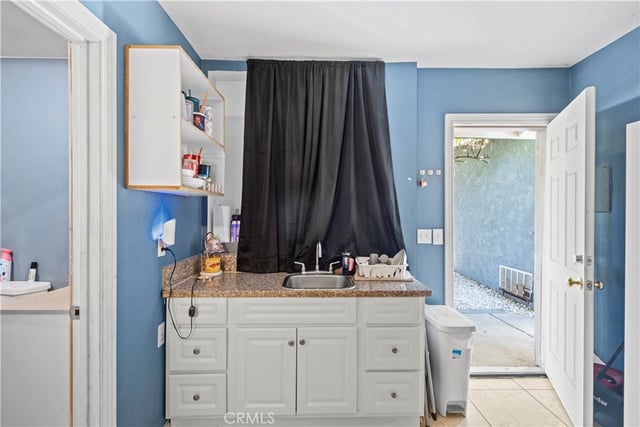 14689 Nurmi Street, Sylmar, CA 91342 — photo 8 of 54