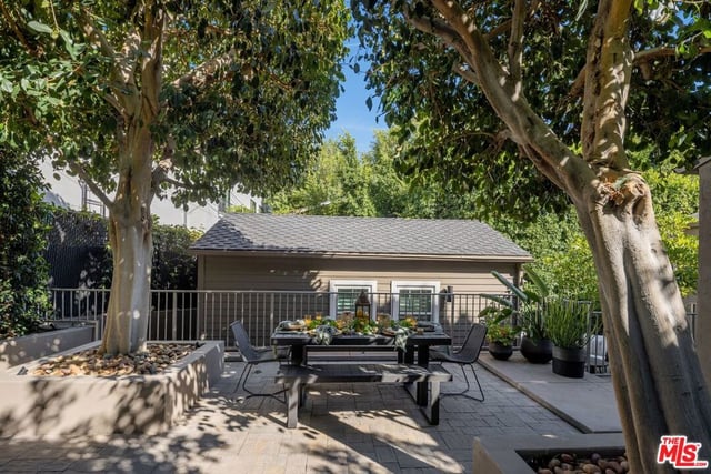 8963 Cynthia Street, West Hollywood, CA 90069 — photo 34 of 37