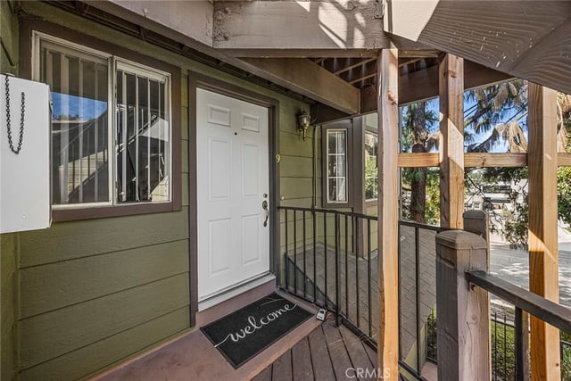 246 Alpine St 9, Pasadena, CA 91106 — photo 2 of 38
