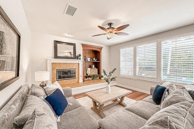 180 Brooks Court, Simi Valley, CA 93065 — photo 13 of 68