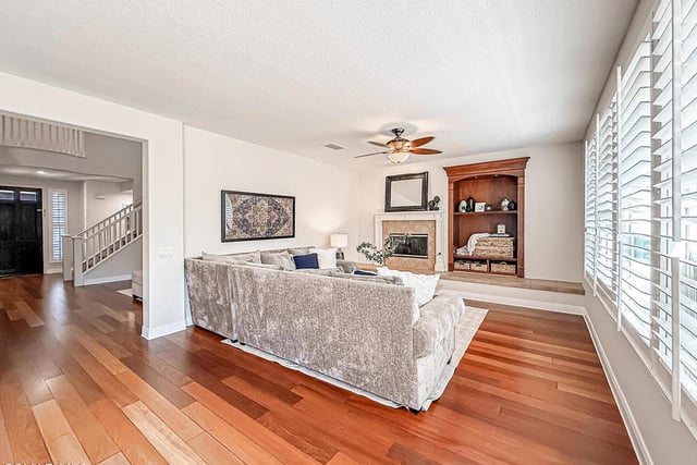 180 Brooks Court, Simi Valley, CA 93065 — photo 14 of 68