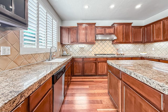 180 Brooks Court, Simi Valley, CA 93065 — photo 19 of 68