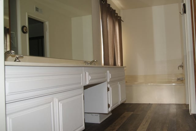 110 Horseshoe Circle, West Covina, CA 91791 — photo 15 of 36