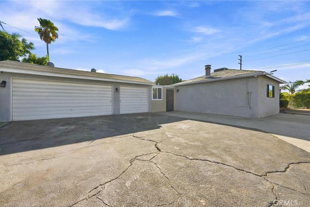 13532 Pierce St, Pacoima, CA 91331 — photo 2 of 19