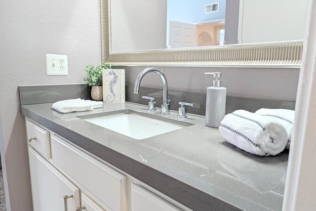 18005 Flynn Drive 532, Santa Clarita, CA 91387 — photo 26 of 37