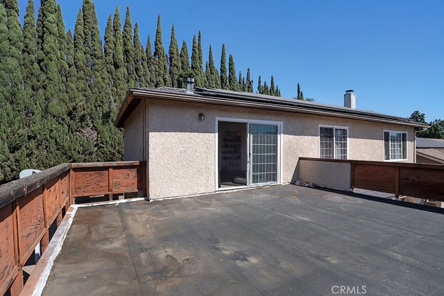 2491 Castlemont Court N, Simi Valley, CA 93063 — photo 28 of 35