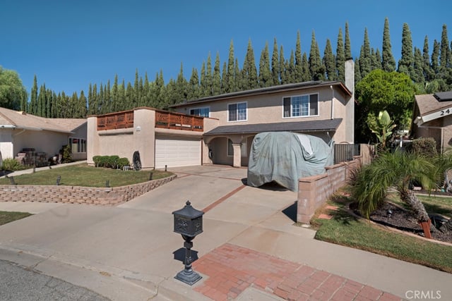 2491 Castlemont Court N, Simi Valley, CA 93063 — photo 29 of 35