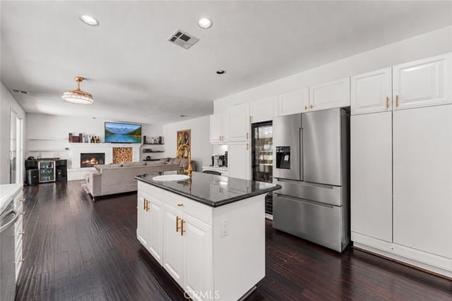 24585 Lola Lane, Newhall, CA 91321 — photo 14 of 51