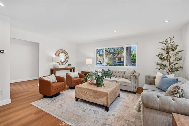 1216 Alameda Avenue, Glendale, CA 91201 — photo 6 of 29