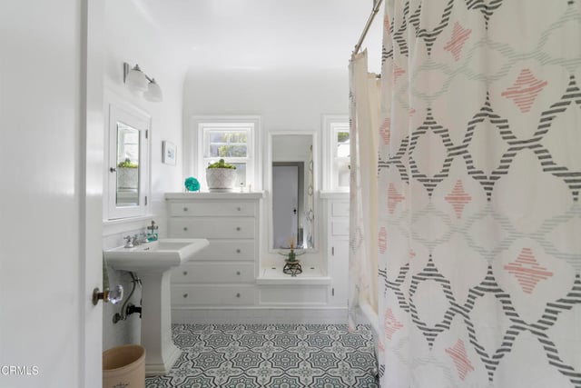 2816 E 3rd Street, Long Beach, CA 90814 — photo 18 of 50
