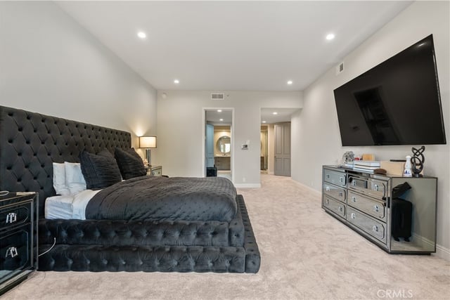 11500 San Vicente 202, Los Angeles, CA 90049 — photo 11 of 23