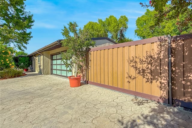 743 Spalding Street, Thousand Oaks, CA 91360 — photo 7 of 74