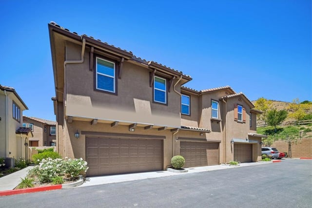 2487 Ascending Oaks Lane 1, Simi Valley, CA 93063 — photo 48 of 55